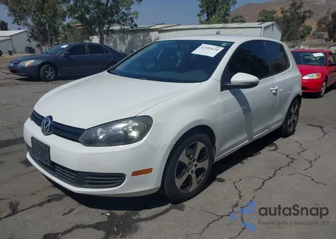 2013 Volkswagen Golf 2.5L 2-Door из США, поврежденный, VIN WVWAB7AJ8DW102678